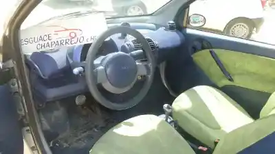 Veículo de Sucata smart coupe edition bluemotion do ano 1999 alimentado g 13