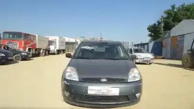 Veículo de Sucata ford fiesta (cbk) fun do ano 2003 alimentado fyja