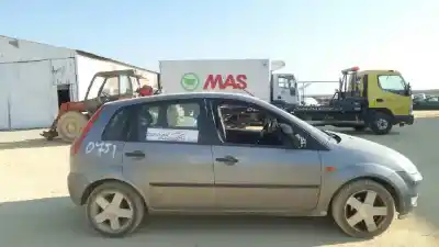Veículo de Sucata ford fiesta (cbk) fun do ano 2003 alimentado fyja