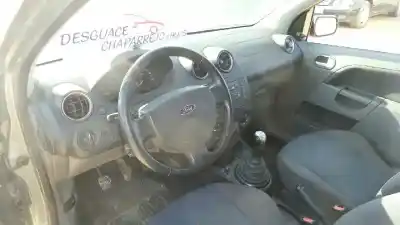 Veículo de Sucata ford fiesta (cbk) fun do ano 2003 alimentado fyja