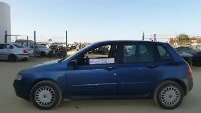 Veicolo di demolizione fiat stilo multi wagon (192) 1.6 16v dell'anno 2005 alimentato 182b6000