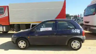 Veicolo di demolizione opel corsa b eco dell'anno 1999 alimentato x17d