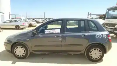 Veicolo di demolizione fiat stilo (192) 1.4 16v feel (04.2006->) dell'anno 2003 alimentato 182b6000