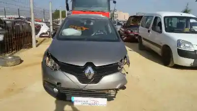 Véhicule à la ferraille RENAULT CAPTUR Dynamique de l'année 2016 alimenté K9K B6