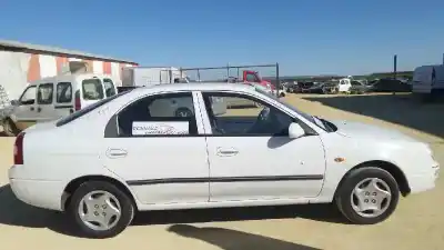 Sloopvoertuig kia shuma 1.5 comfort 5 berlina van het jaar 1998 aangedreven bf