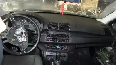 Veicolo di demolizione bmw x5 (e53) 3.0i dell'anno 2000 alimentato 30683