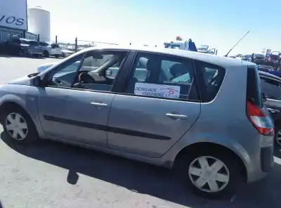 Scrapping Vehicle renault scenic ii pack authentique of the year 2005 powered k9k d7