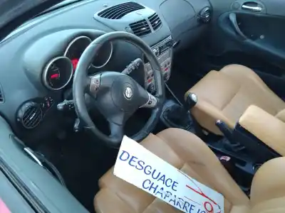 Veículo de Sucata alfa romeo 147 (190) 1.6 t.spark distinctive do ano 2004 alimentado ar32104