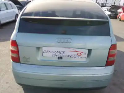 Veículo de Sucata audi a2 (8z) 1.4 do ano 2002 alimentado aua