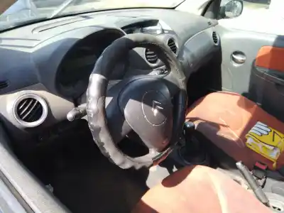 Veículo de Sucata citroen c3 1.4 hdi cool do ano 2005 alimentado 8hz