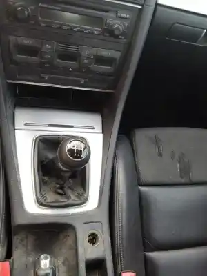 Veículo de Sucata audi a4 berlina (8e) 2.0 tdi 16v (103kw) do ano 2006 alimentado bre