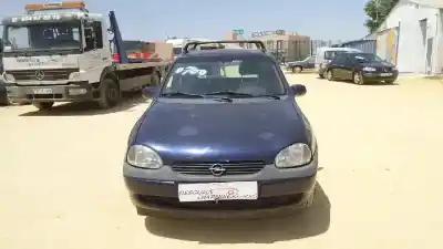 Veicolo di demolizione opel corsa b eco dell'anno 2000 alimentato x17d