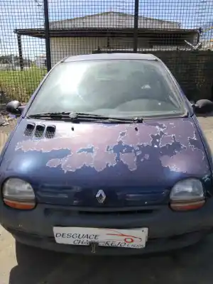 Veicolo di demolizione RENAULT TWINGO (CO6) 1.2 (C066/67/68) dell'anno 1997 alimentato D7F