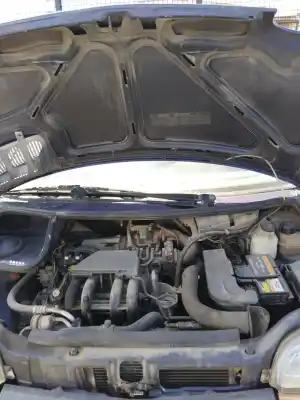 Veicolo di demolizione renault   dell'anno 1997 alimentato d7f