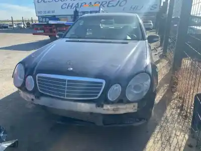 Здавання транспортного засобу MERCEDES-BENZ CLASE E (W211) BERLINA E 270 CDI (211.016) року 2003 потужний OM647961