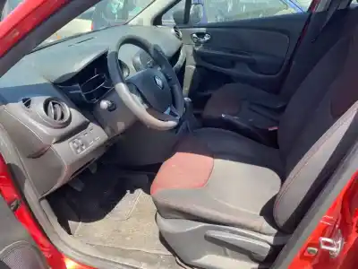 Здавання транспортного засобу renault clio iv authentique року 2014 потужний d4f d7