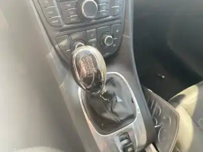 Scrapping Vehicle opel meriva b cosmo of the year 2011 powered a17dts