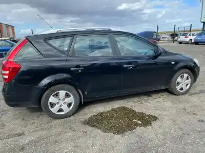 Veículo de Sucata kia cee´d concept do ano 2008 alimentado d4fb-ul