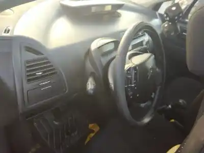 Veículo de Sucata citroen c4 coupe collection do ano 2008 alimentado d-9hx