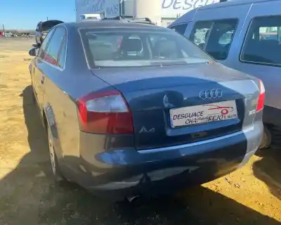 Veicolo di demolizione audi a4 berlina (8e) 2.0 dell'anno 2003 alimentato alt