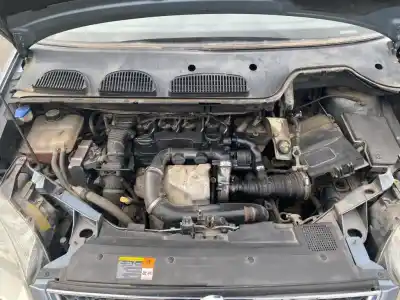 Здавання транспортного засобу ford focus c-max (cap) ambiente (d) року 2004 потужний g8da