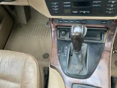 Sloopvoertuig bmw x5 (e53) 3.0d van het jaar 2005 aangedreven 306d2