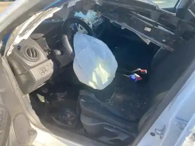 Scrapping Vehicle renault clio iv authentique of the year 2018 powered k9k e6