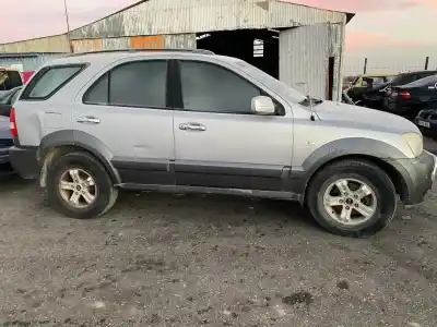 Veículo de Sucata kia sorento 2.5 crdi ex do ano 2004 alimentado d4cb