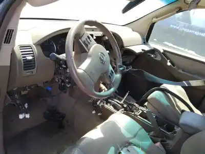 Veículo de Sucata nissan pathfinder (r51) 2.5 dci le do ano 2006 alimentado yd25