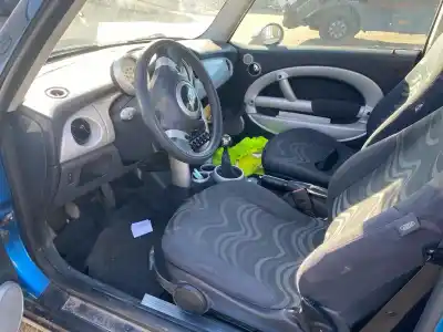 Scrapping Vehicle bmw mini (r50,r53) one of the year 2003 powered w10b16a