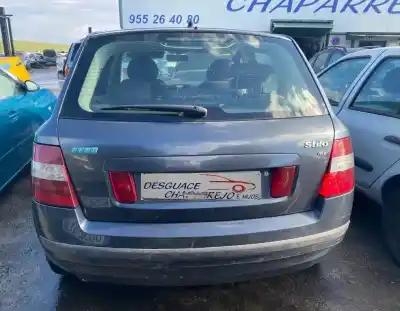 Veículo de Sucata fiat stilo multi wagon (192) 1.6 16v do ano 2002 alimentado 182b6000