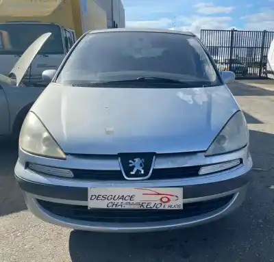 Sloopvoertuig PEUGEOT 807 ST Pack van het jaar 2004 aangedreven RHT