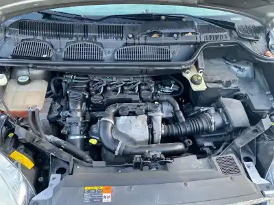 Veículo de Sucata ford focus c-max (cap) ambiente (d) do ano 2006 alimentado g8da