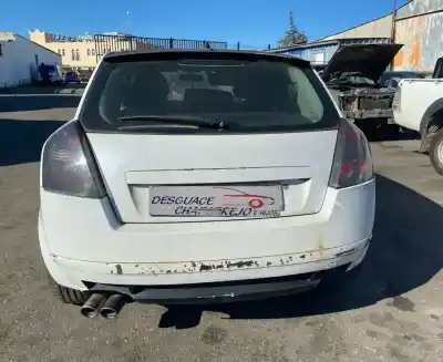 Veicolo di demolizione fiat                                               stilo (192)                                                                                                                                                                                                                                                1.9 jtd / 1.9 jtd 115 active dell'anno 2004 alimentato 192a1000