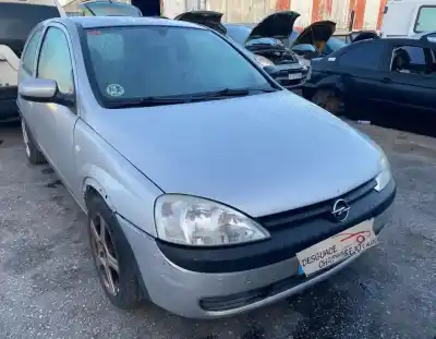 Здавання транспортного засобу opel corsa c club року 2002 потужний z12xe