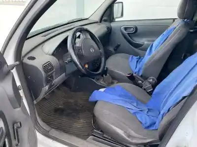 Veicolo di demolizione opel combo familiar dell'anno 2003 alimentato y17dtl