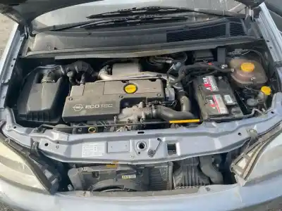 Veículo de Sucata opel zafira a blue line do ano 2005 alimentado y20dth