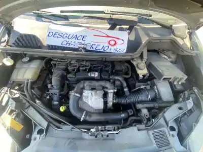 Veículo de Sucata ford focus c-max (cap) ambiente (d) do ano 2005 alimentado g8da