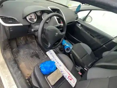 Scrapping Vehicle peugeot 207 confort of the year 2010 powered 8hz