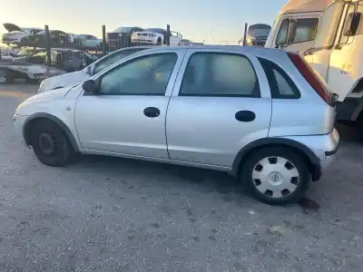 Здавання транспортного засобу opel corsa c cosmo року 2004 потужний z12xe