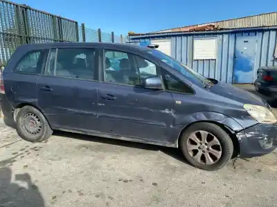 Scrapping Vehicle opel zafira b cosmo of the year 2009 powered z17dtr