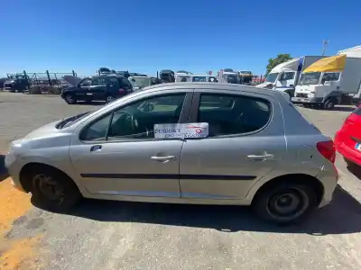 Verschrottungsfahrzeug peugeot 207 confort des jahres 2008 angetrieben 8hz