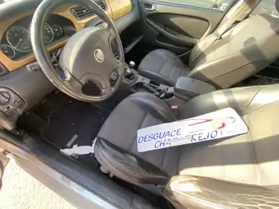 Здавання транспортного засобу jaguar x-type 3.0 v6 classic року 2002 потужний 