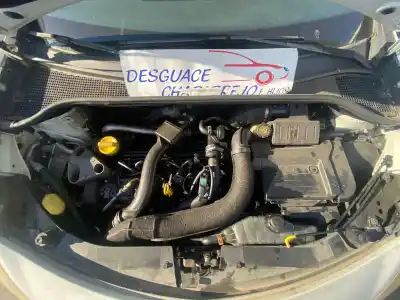 Veicolo di demolizione renault clio iii confort dynamique dell'anno 2006 alimentato k9k m7