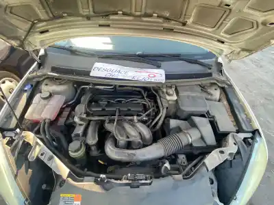 Veículo de Sucata ford focus berlina (cap) ambiente (d) do ano 2005 alimentado hwda