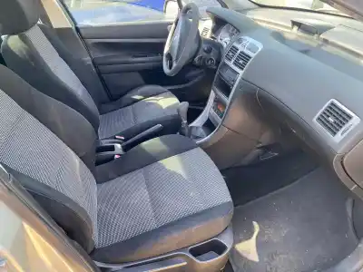 Здавання транспортного засобу peugeot 307 break / sw (s1) break xr року 2005 потужний nfu