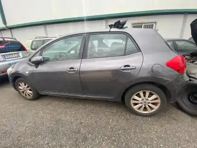 Sloopvoertuig toyota                                             auris                                                                                                                                                                                                                                                      luna                                                                                                                                                                                                                                                       van het jaar 2007 aangedreven 1zr