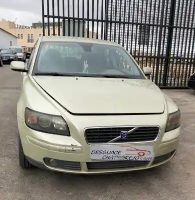 Scrapping Vehicle VOLVO S40 BERLINA  of the year 2004 powered B5244S5