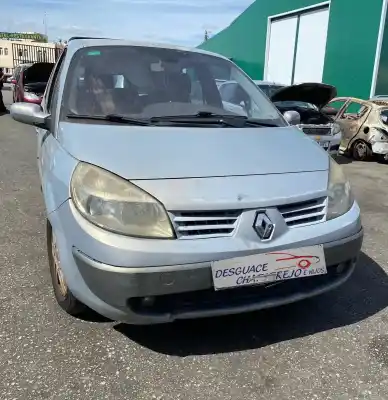 Scrapping Vehicle RENAULT SCENIC II  of the year 2005 powered K9K P7