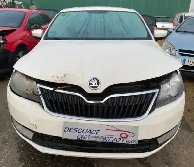 Véhicule à la ferraille SKODA RAPID  de l'année 2016 alimenté CXM